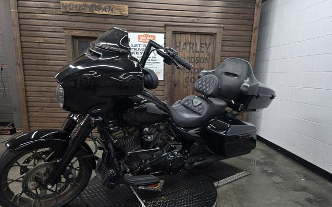 2022 Harley-Davidson® Street Glide® ST BLACK