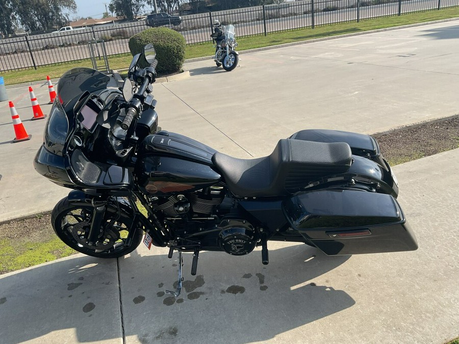 FLTRXS 2023 Road Glide® Special