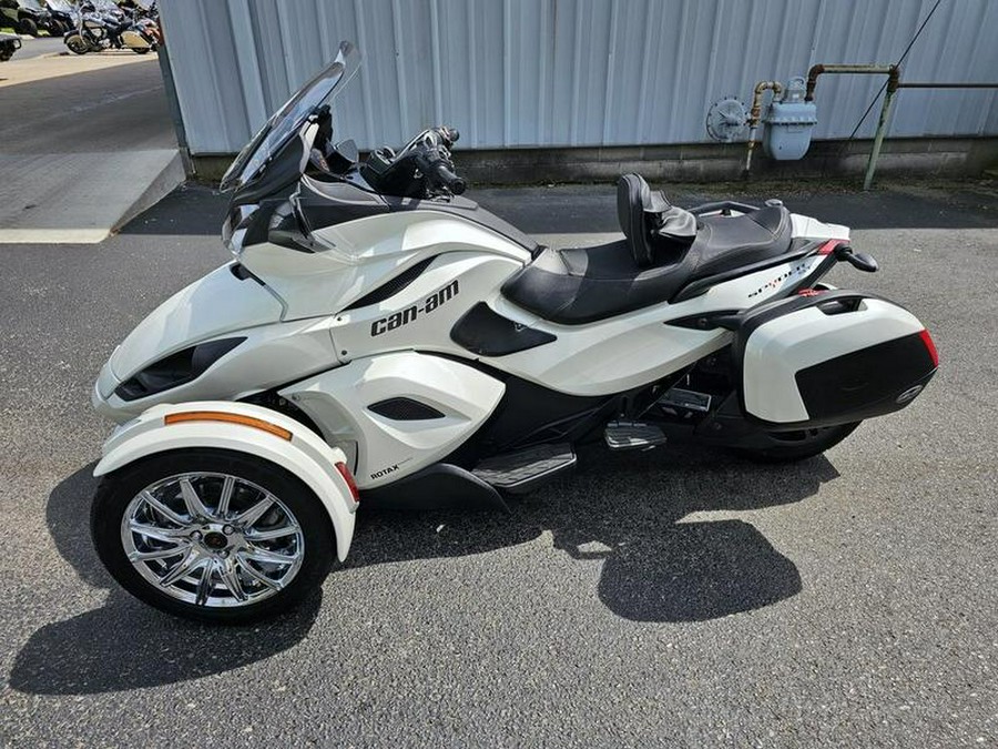 2013 Can-Am® Spyder® ST Limited SE5