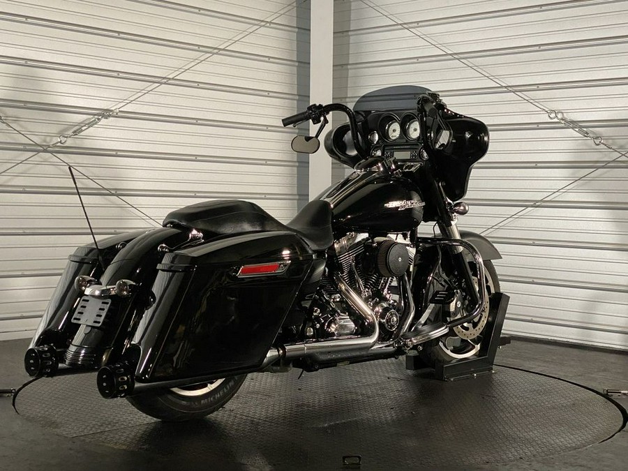 2010 Harley-Davidson® FLHX - Street Glide®