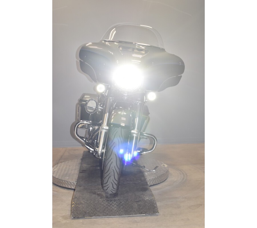 2021 Harley-Davidson Street Glide Special