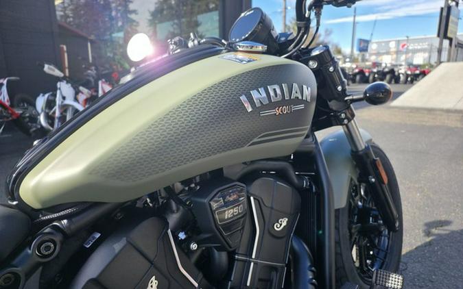 2026 Indian Scout Bobber Limited +Tech Moss Green Smoke