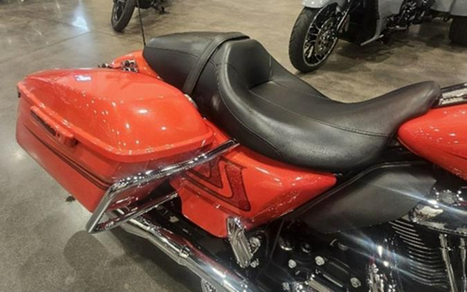 2017 Harley-Davidson FLHXS - Street Glide Special