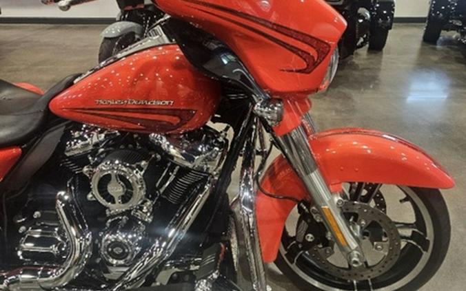 2017 Harley-Davidson FLHXS - Street Glide Special