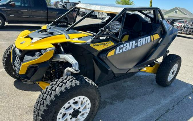 2024 Can-Am Maverick R X RS with Smart-Shox