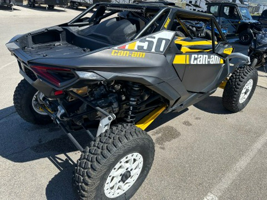 2024 Can-Am Maverick R X RS with Smart-Shox