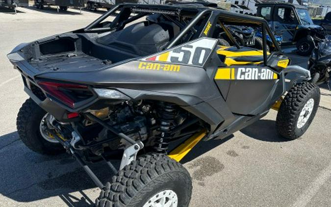 2024 Can-Am Maverick R X RS with Smart-Shox