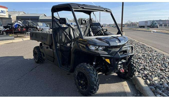 2024 Can-Am DEFENDER PRO XT HD10 - TIMELESS BLACK