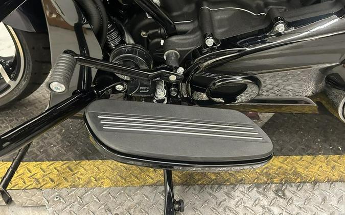 2025 Harley-Davidson® FLTRX - Road Glide®