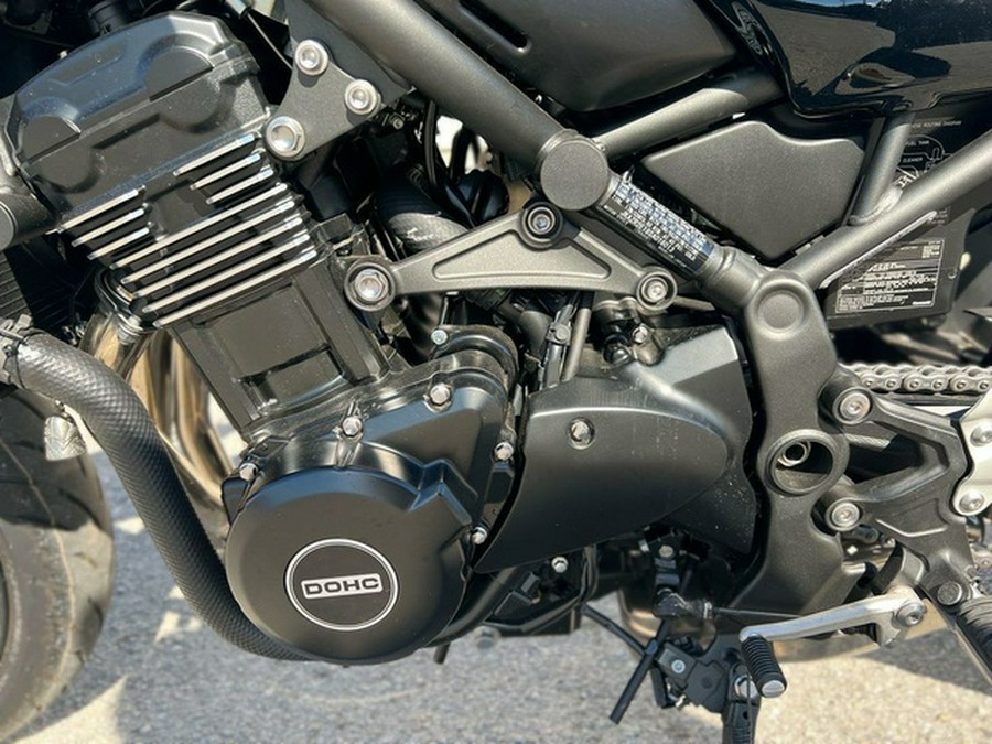 2025 Kawasaki Z900RS Cafe ABS