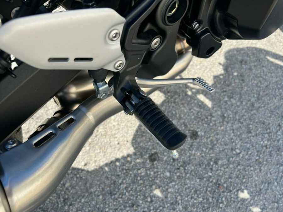 2025 Kawasaki Z900RS Cafe ABS