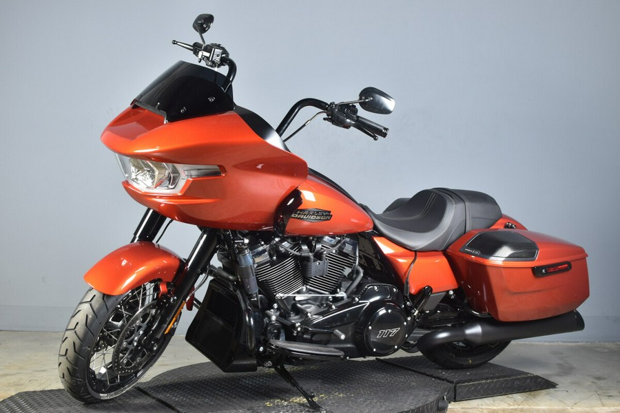 2024 Harley-Davidson Road Glide FLTRX
