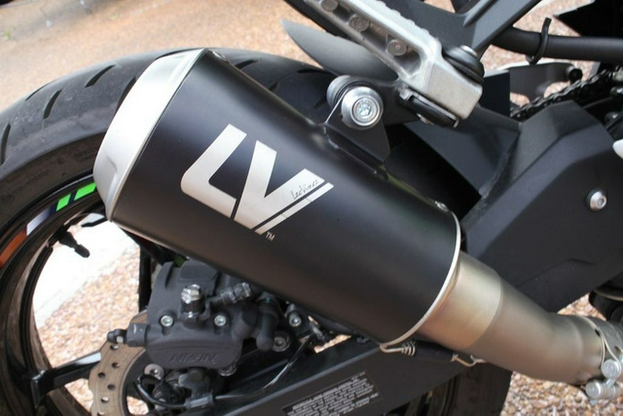 2023 Kawasaki Ninja 400 KRT Edition