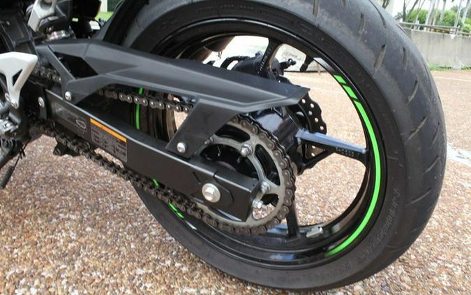 2023 Kawasaki Ninja 400 KRT Edition