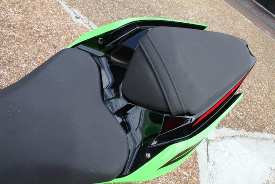 2023 Kawasaki Ninja 400 KRT Edition