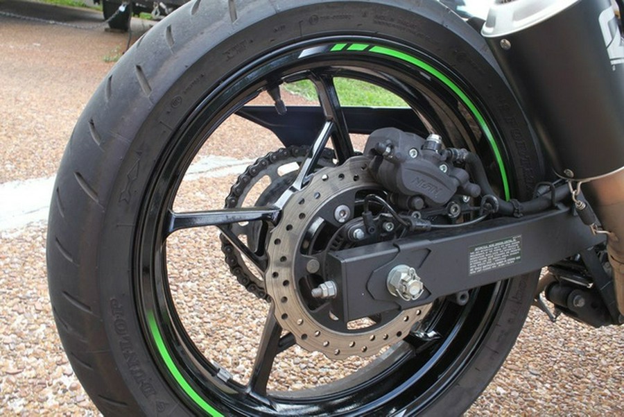 2023 Kawasaki Ninja 400 KRT Edition