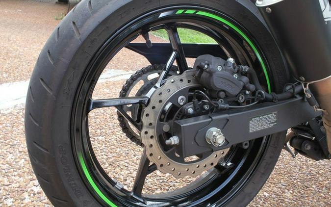 2023 Kawasaki Ninja 400 KRT Edition