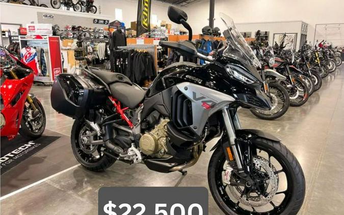 New 2025 Ducati Multistrada V4 S Travel/Radar