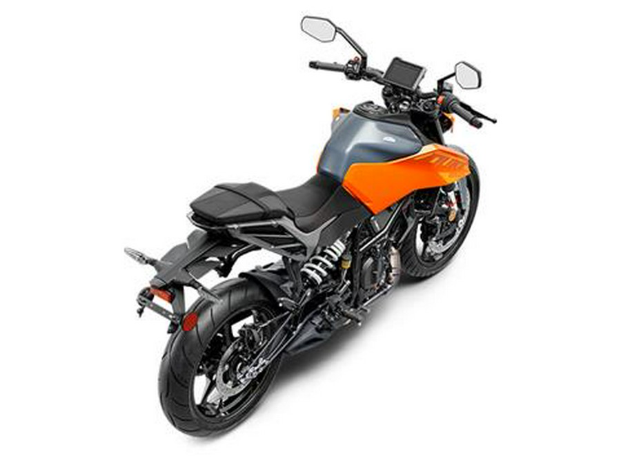 2025 KTM 250 Duke