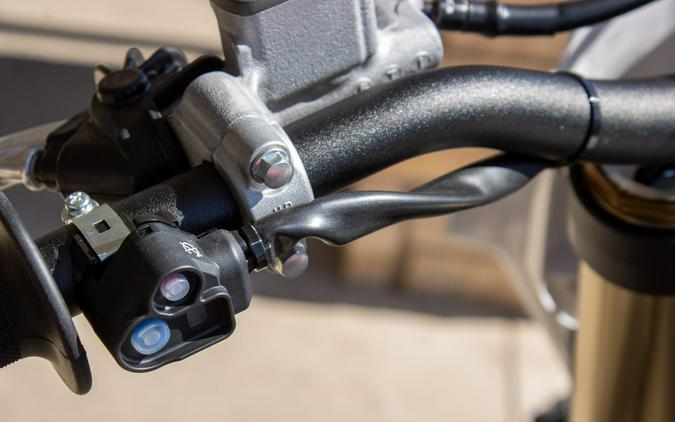 2026 YAMAHA YZ450F 70TH ANNIVERSARY EDITION