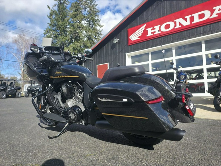 2026 Indian Challenger Dark Horse 112 Black Crystal w/Black