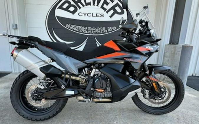 2023 KTM 890 Adventure