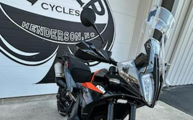 2023 KTM 890 Adventure