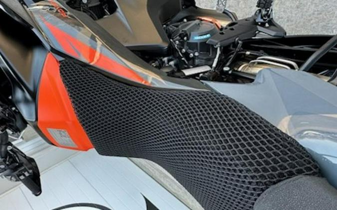 2023 KTM 890 Adventure