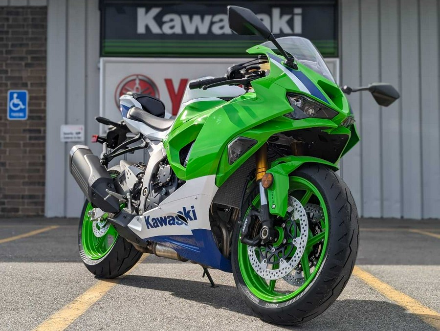 2024 Kawasaki Ninja® ZX™-6R 40th Anniversary Edition ABS