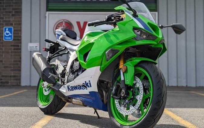 2024 Kawasaki Ninja® ZX™-6R 40th Anniversary Edition ABS