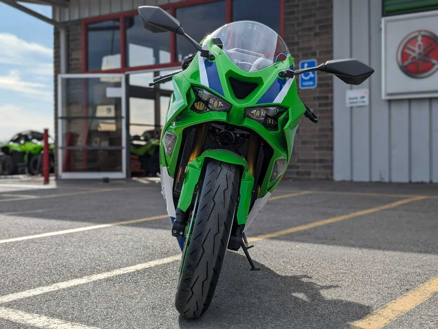 2024 Kawasaki Ninja® ZX™-6R 40th Anniversary Edition ABS