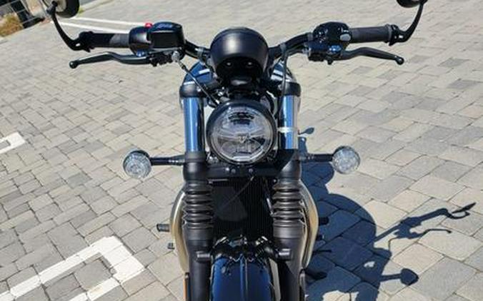 2025 Triumph Bonneville Bobber Jet Black/Ash Gray