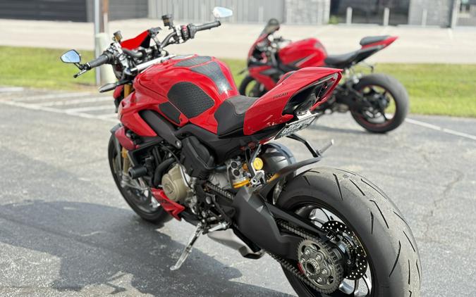 2024 Ducati Streetfighter V4 S Ducati Red - 09646C