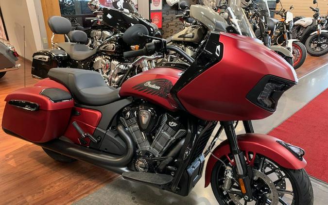 2024 Indian Motorcycle Challenger Dark Horse with PowerBand Audio Package