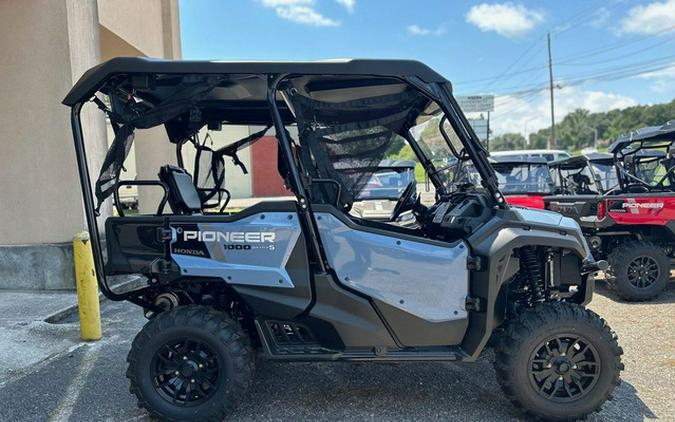 2024 Honda Pioneer 1000-5 Deluxe