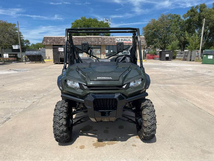 2025 Honda Pioneer 1000 Deluxe