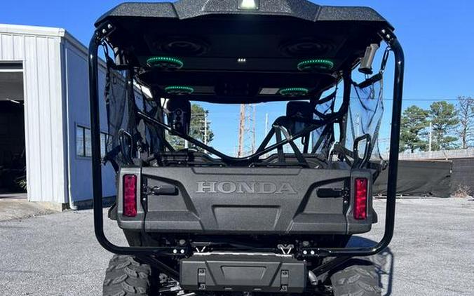 2025 Honda® Pioneer 1000-5 Deluxe