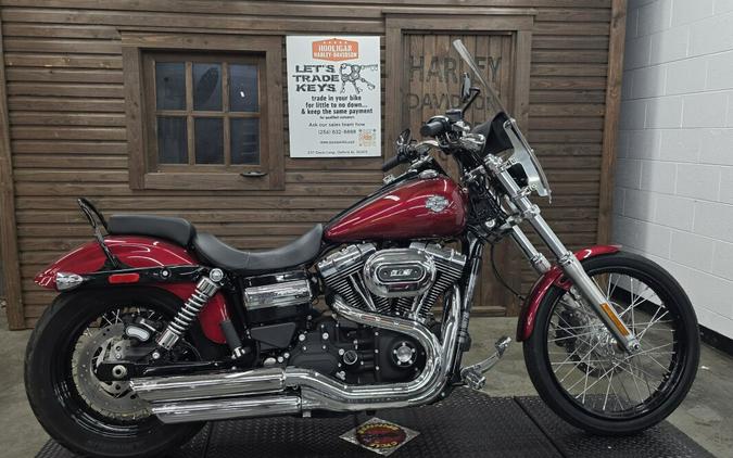 2016 Harley-Davidson® Wide Glide® VELOCTY RED FLM