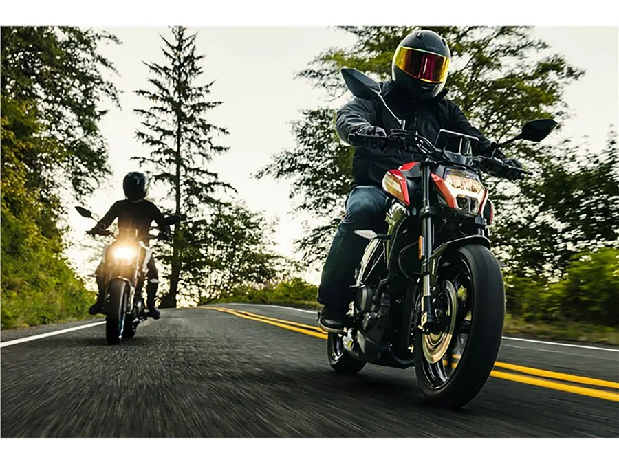 2025 CFMOTO 300NK