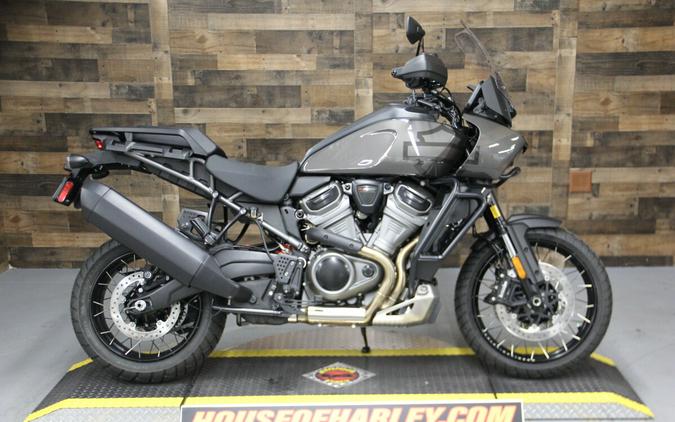 2023 Harley-Davidson Pan America™ 1250 Gray Haze w/Laced Wheels