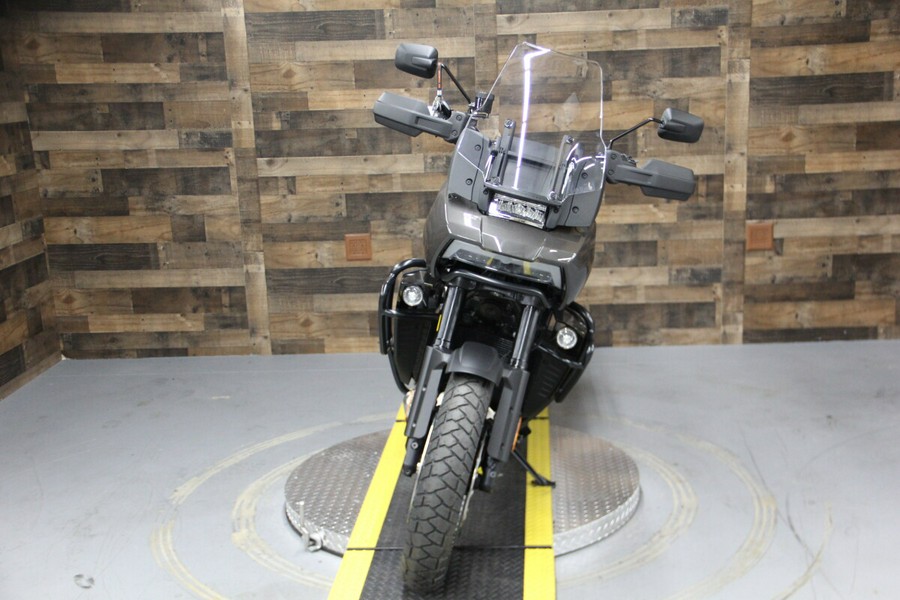 2023 Harley-Davidson Pan America™ 1250 Gray Haze w/Laced Wheels