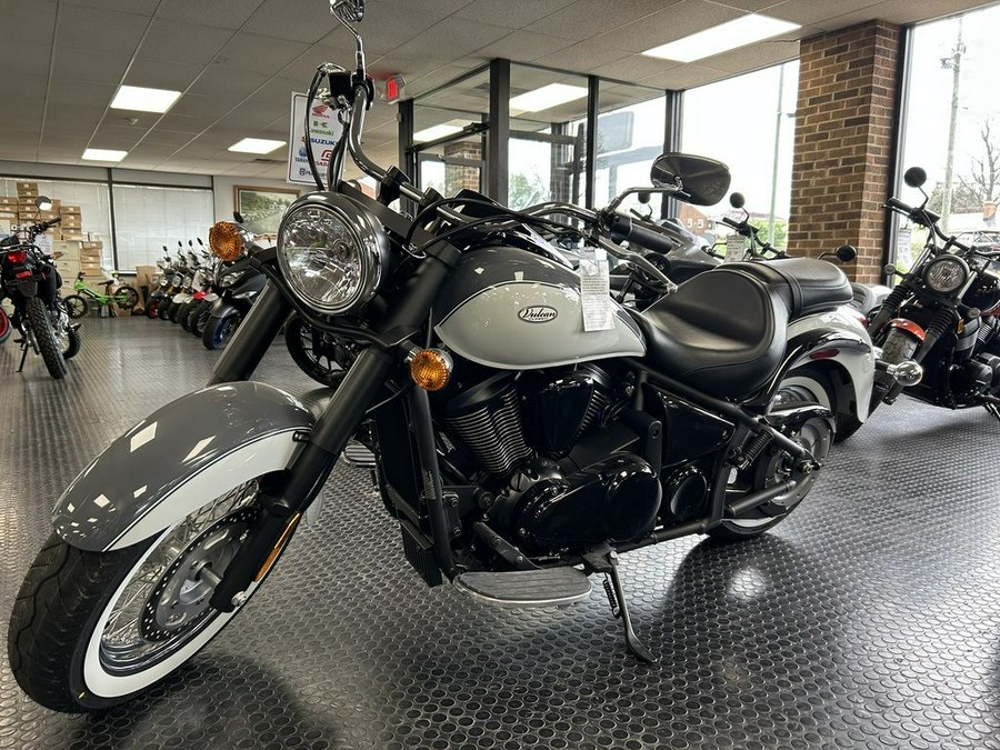 2024 Kawasaki Vulcan® 900 Classic
