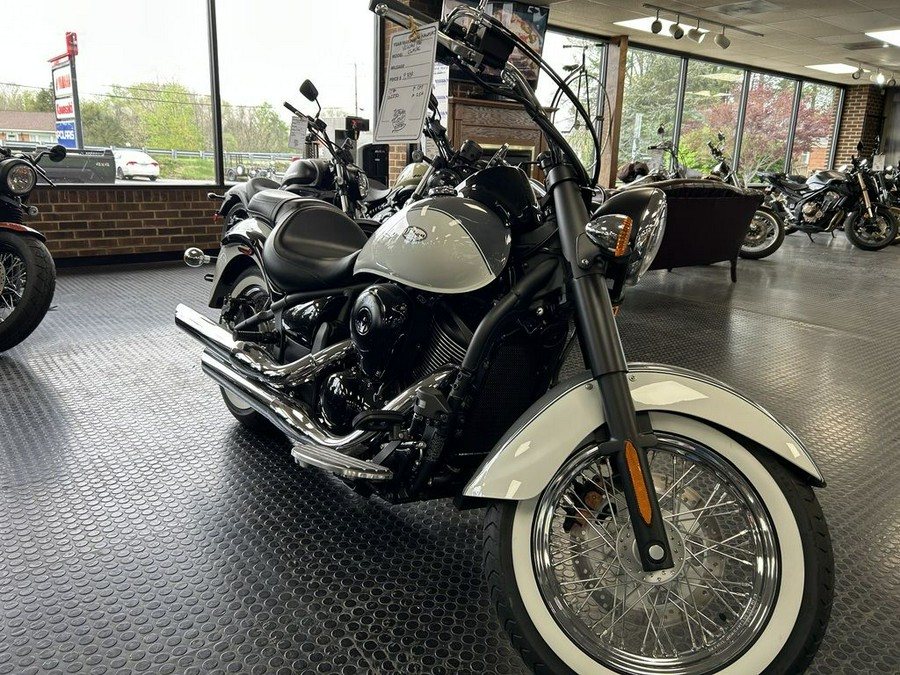 2024 Kawasaki Vulcan® 900 Classic