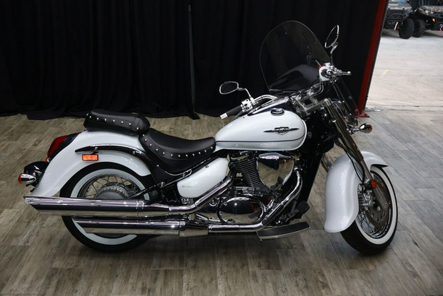 2025 Suzuki Boulevard C50T Special
