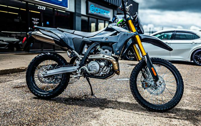 2025 Suzuki DR-Z4S