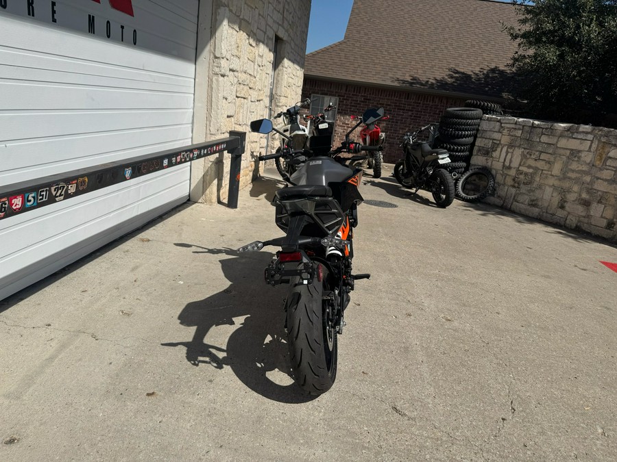 2026 KTM 390 Duke