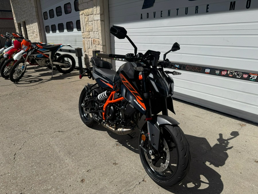 2026 KTM 390 Duke