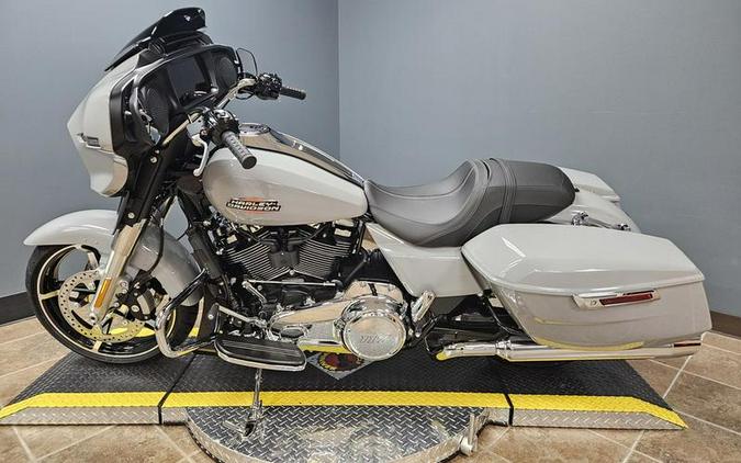 2024 Harley-Davidson® FLHX - Street Glide®