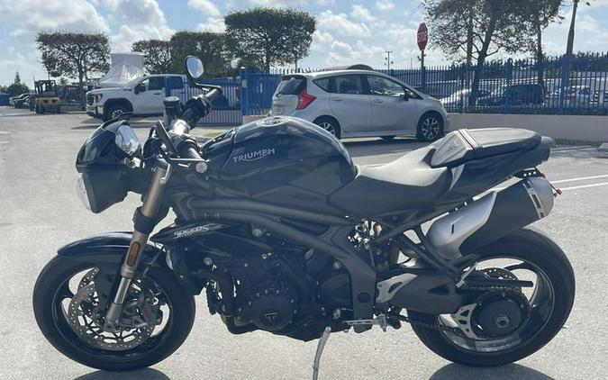 2019 Triumph Speed Triple S Jet Black