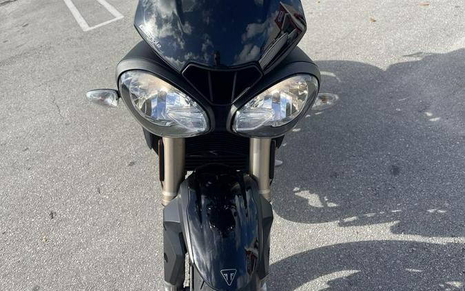 2019 Triumph Speed Triple S Jet Black